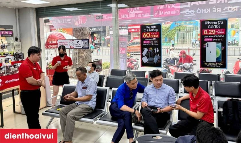 Kiểm tra, xác định lỗi pin điện thoại và báo giá
